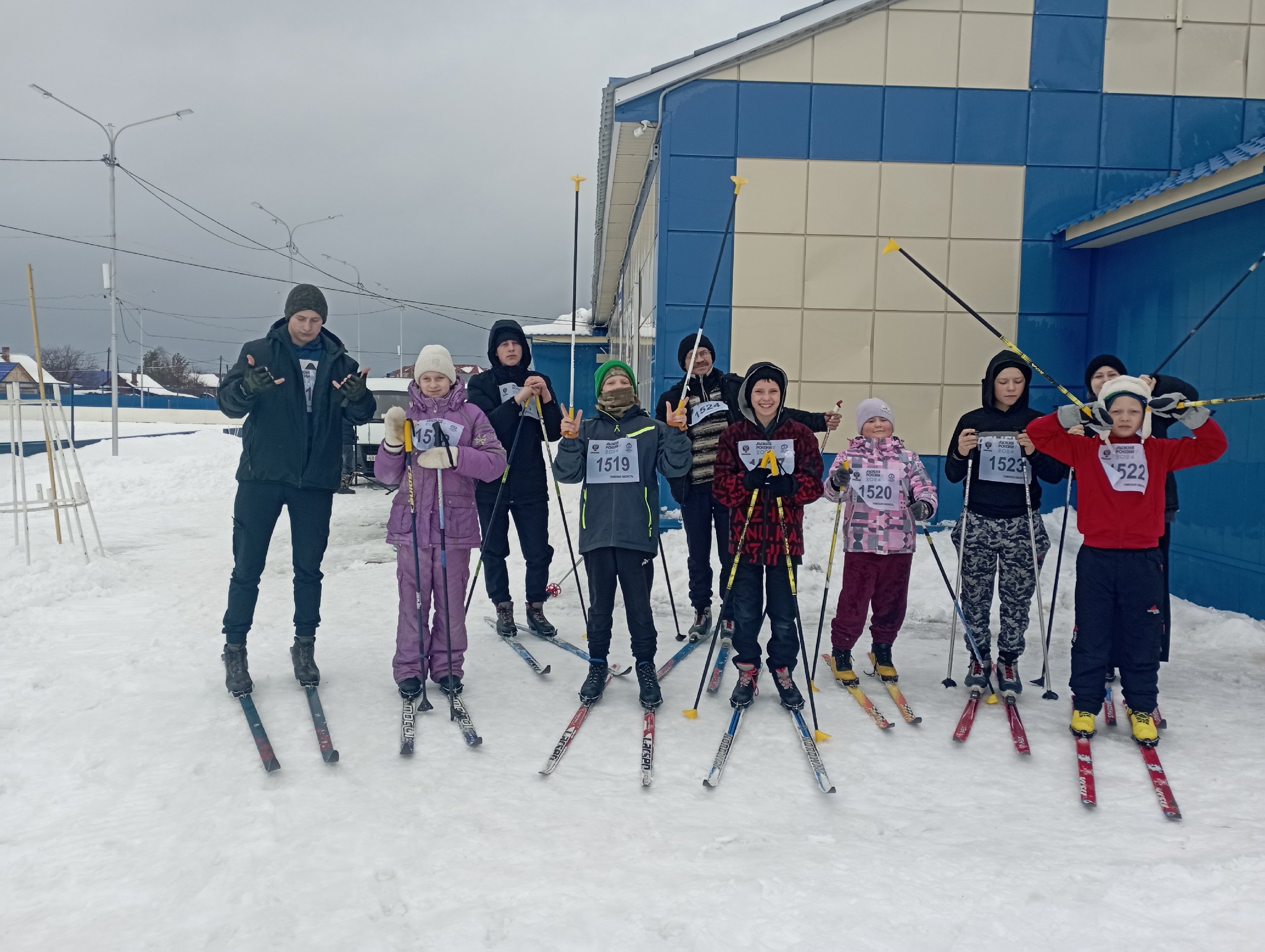 спортсмены прибыли в с.Первомайское.